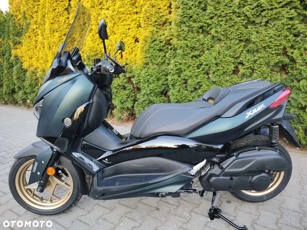 Yamaha X-max - 4