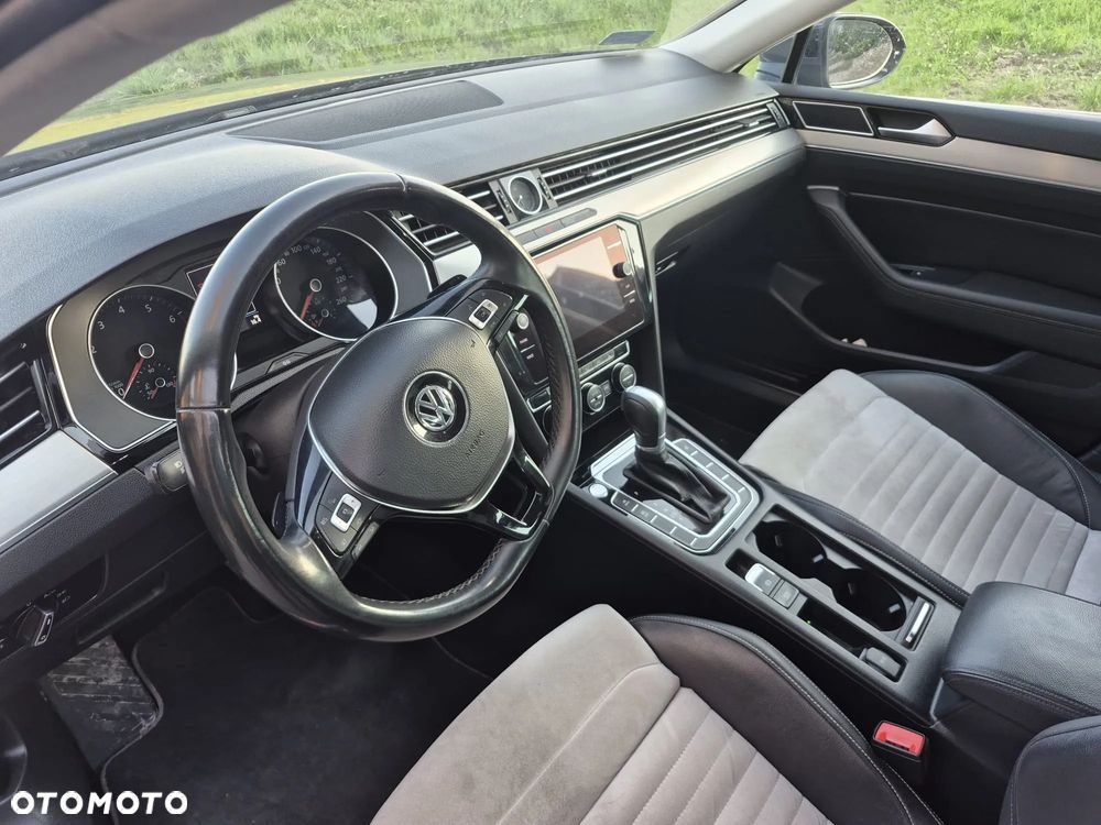 Volkswagen Passat 1.5 TSI EVO Highline DSG - 11