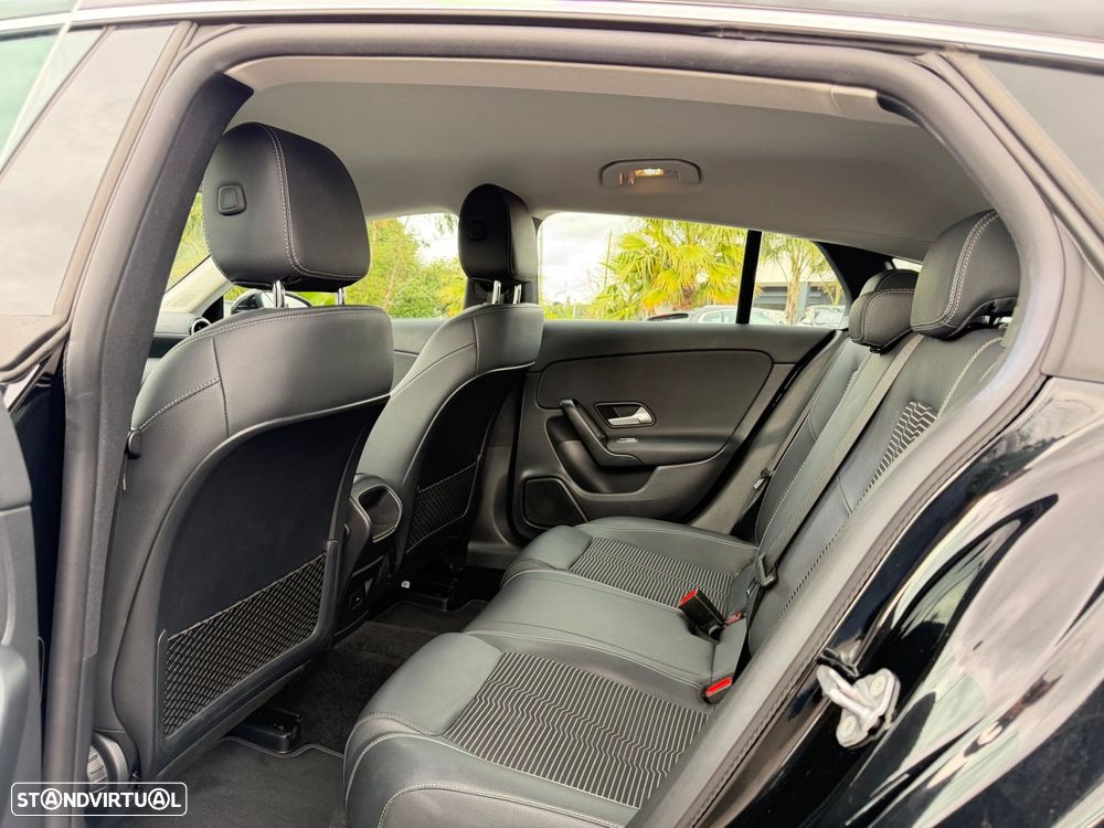 Mercedes-Benz CLA 250 e Shooting Brake Style Plus - 32