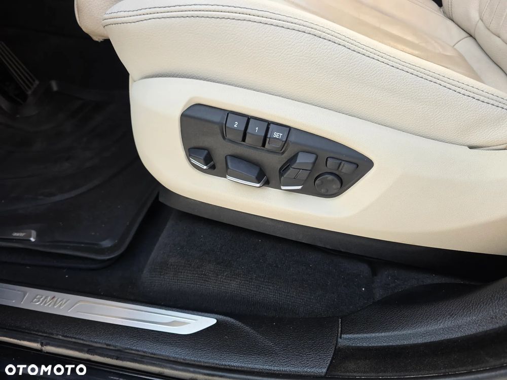 BMW X5 xDrive30d - 15