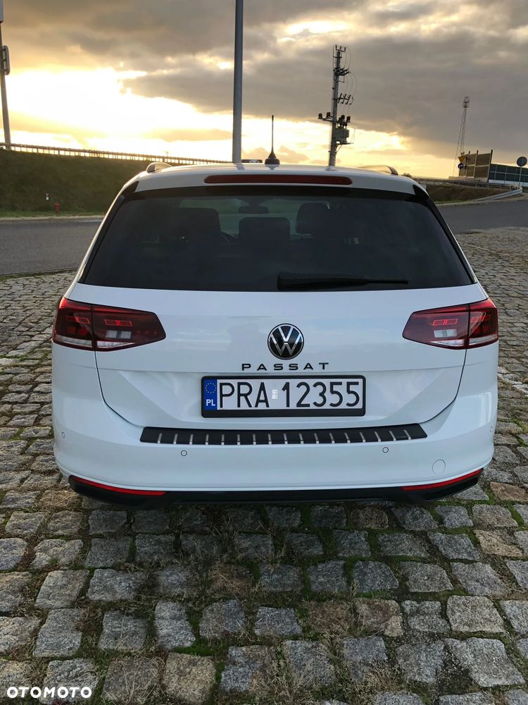 Volkswagen Passat 2.0 TDI EVO Business DSG - 5