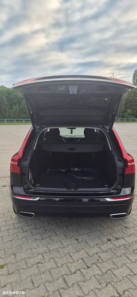 Volvo XC 60 T6 Plug-In Hybrid AWD Inscription - 18