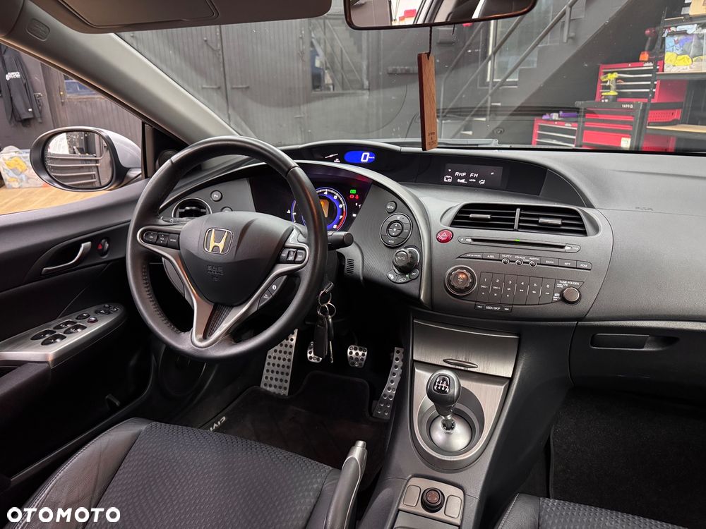 Honda Civic 1.4 Sport - 9