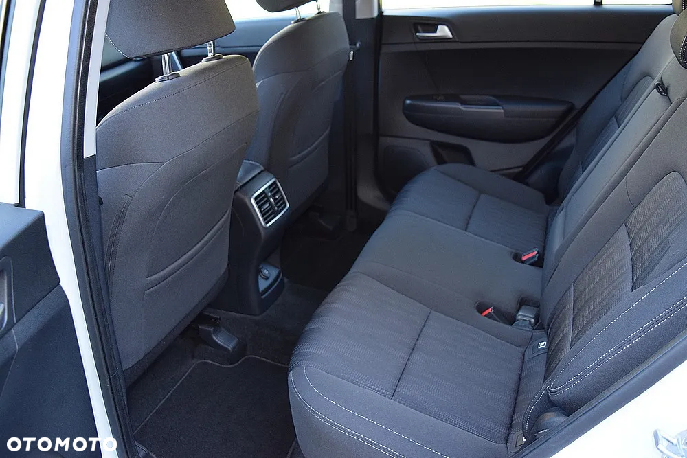 Kia Sportage 1.6 GDI 2WD Attract - 10