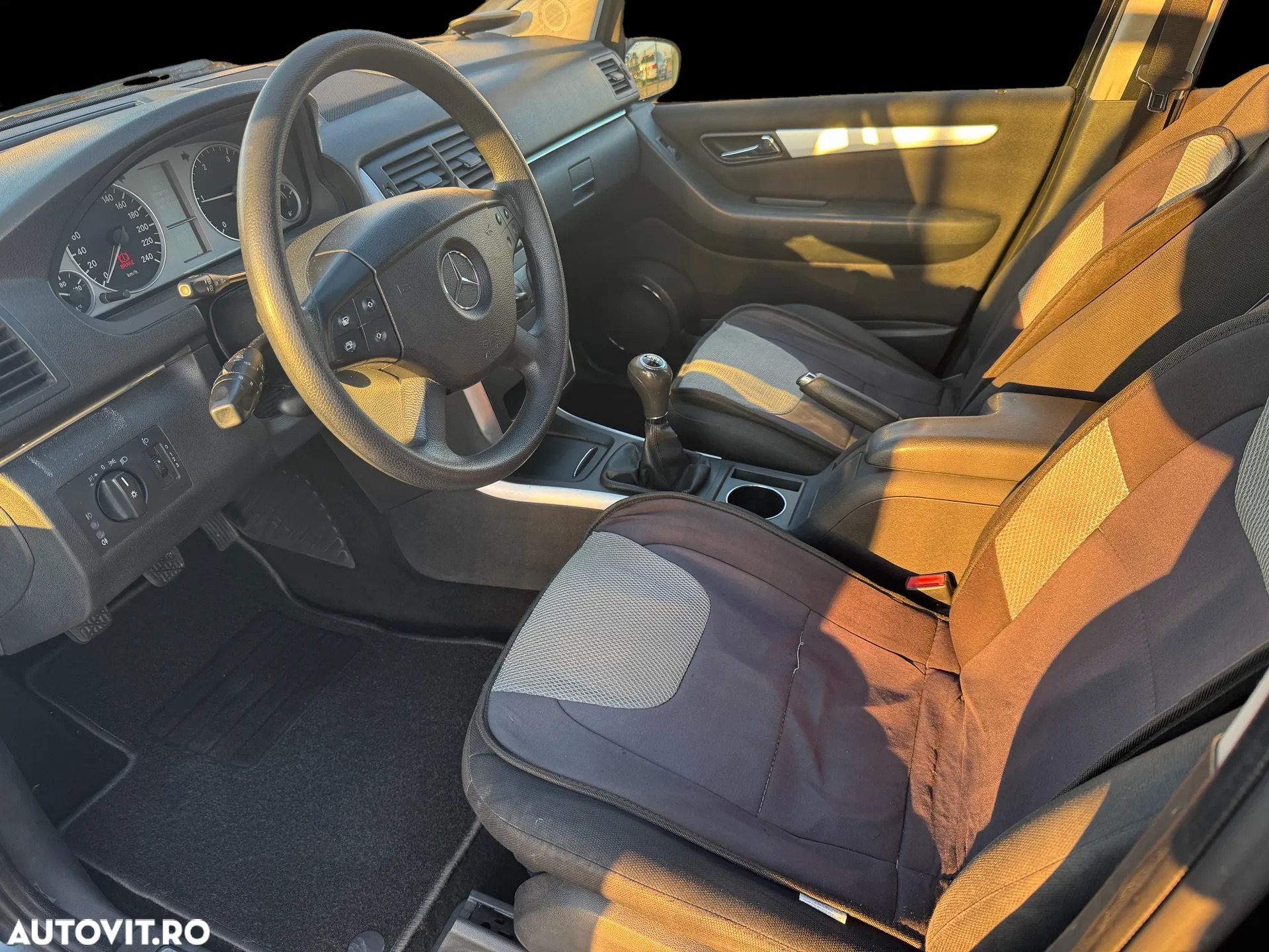Mercedes-Benz B 180 CDI - 7