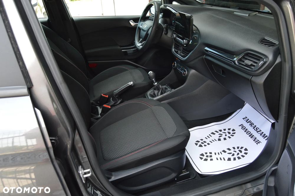 Ford Fiesta 1.0 EcoBoost S&S ST-LINE - 29