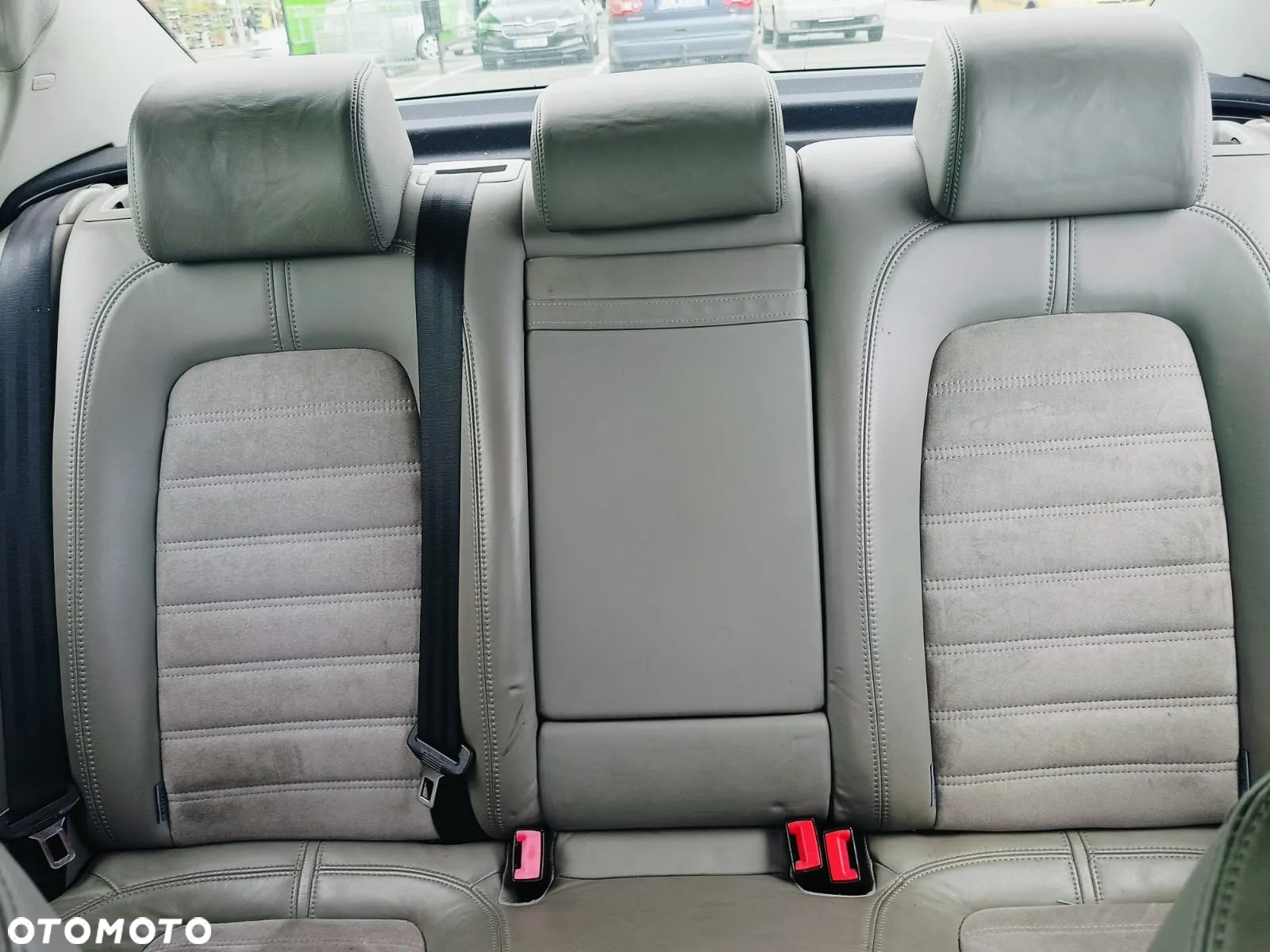 Volkswagen Passat 2.0 FSI Highline Tiptr - 16