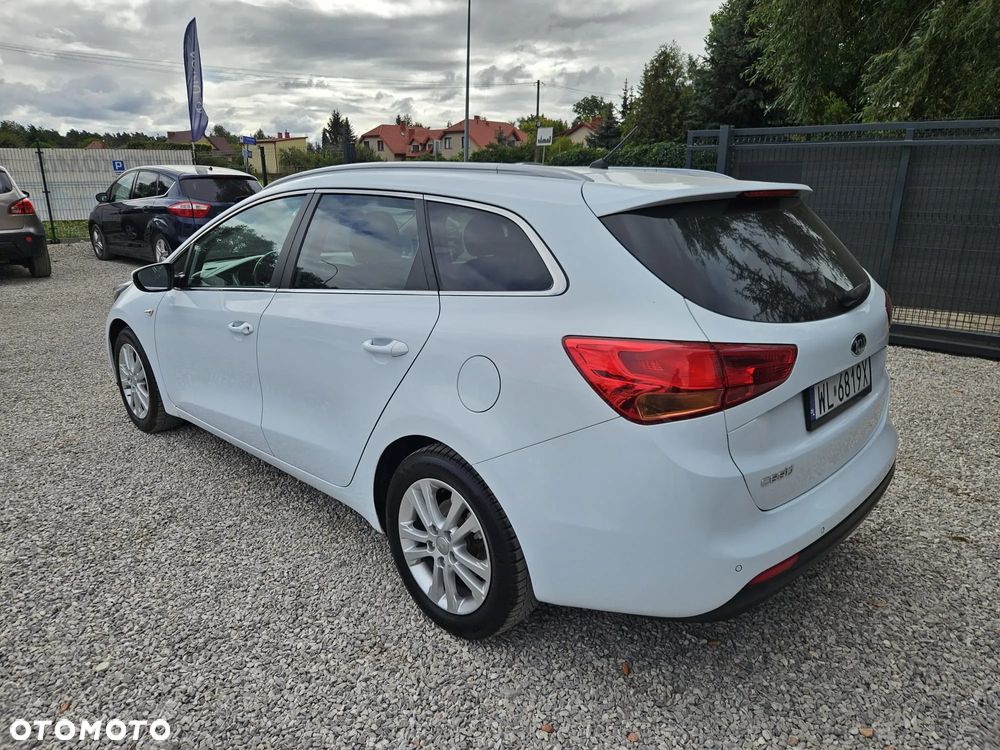 Kia Ceed 1.4 CVVT SW Dream Team Edition - 7