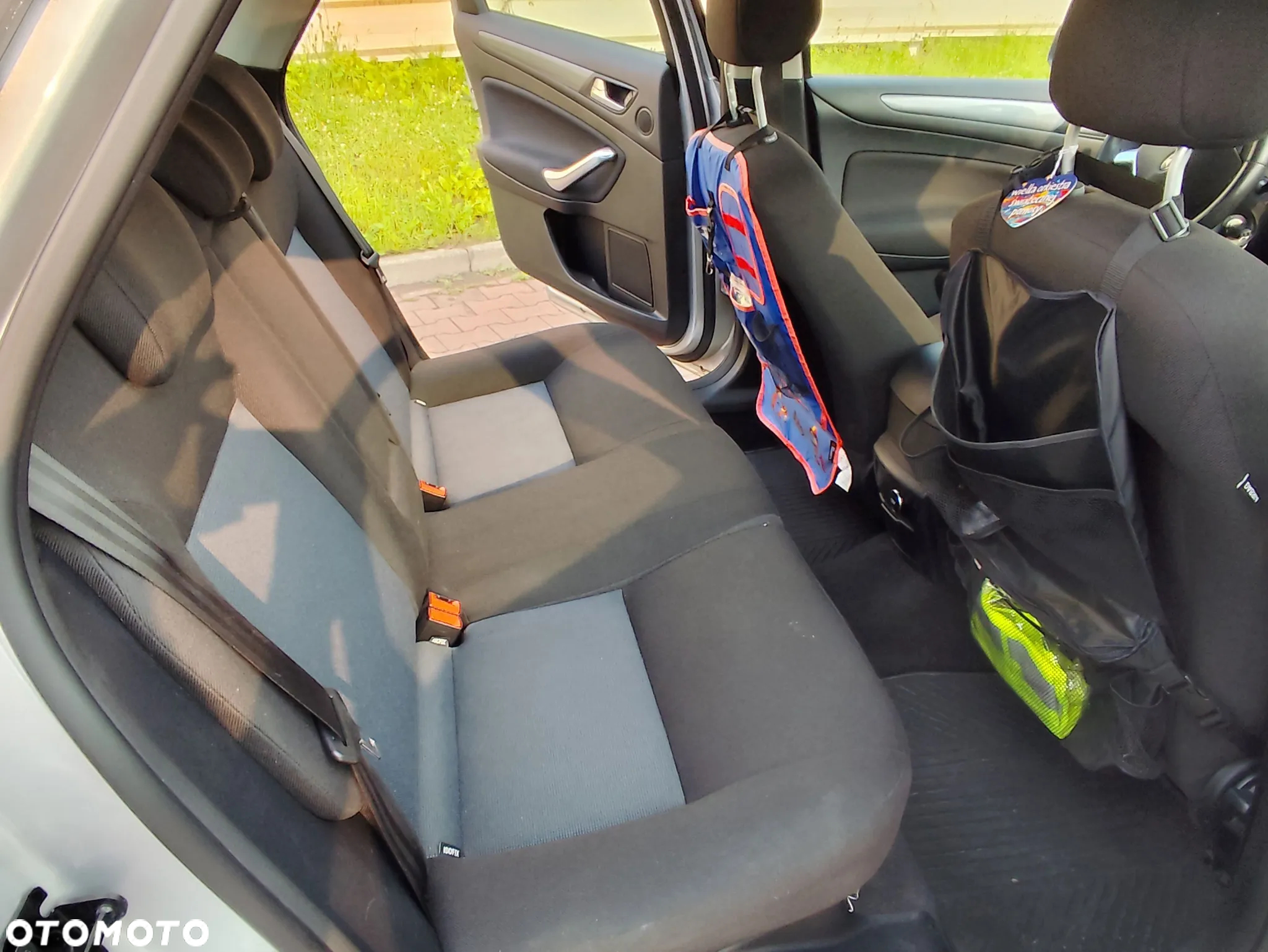 Ford Mondeo 1.6 TDCi Ambiente - 11