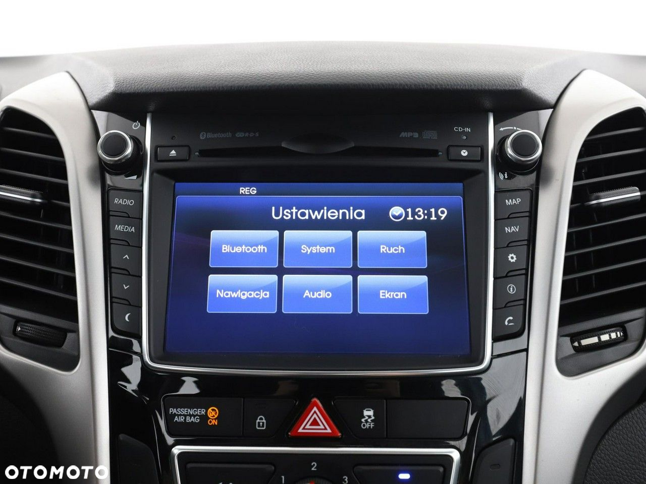 Hyundai i30 blue Kombi 1.4 Trend - 23