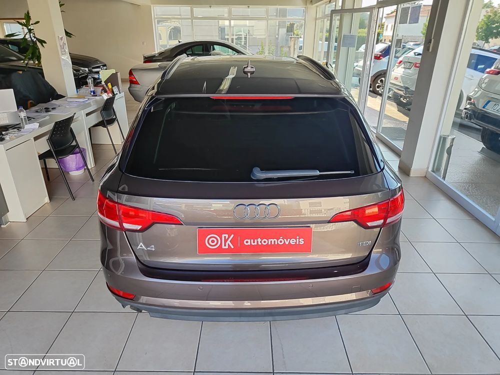Audi A4 Avant 2.0 TDI Business Line - 11