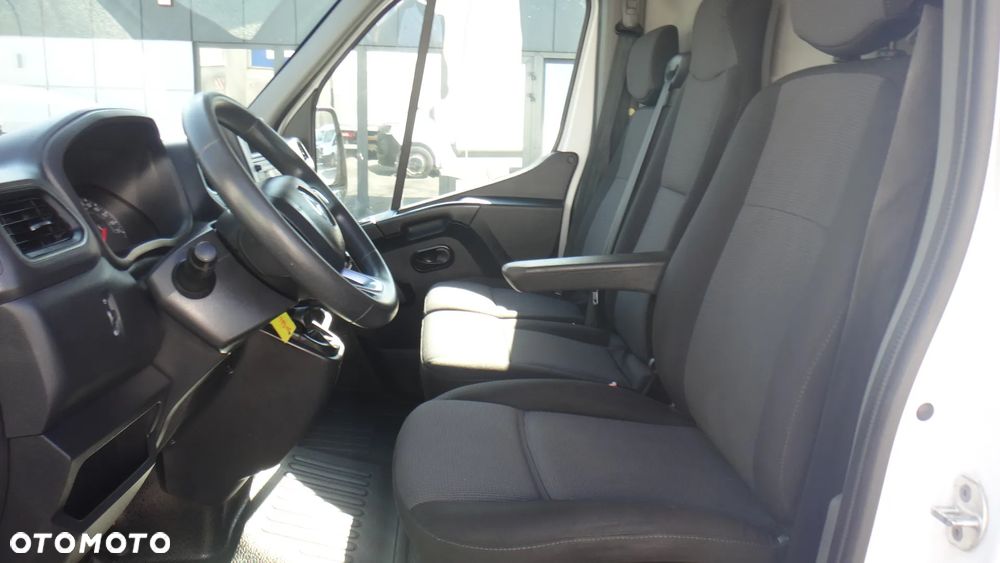 Renault Master - 10