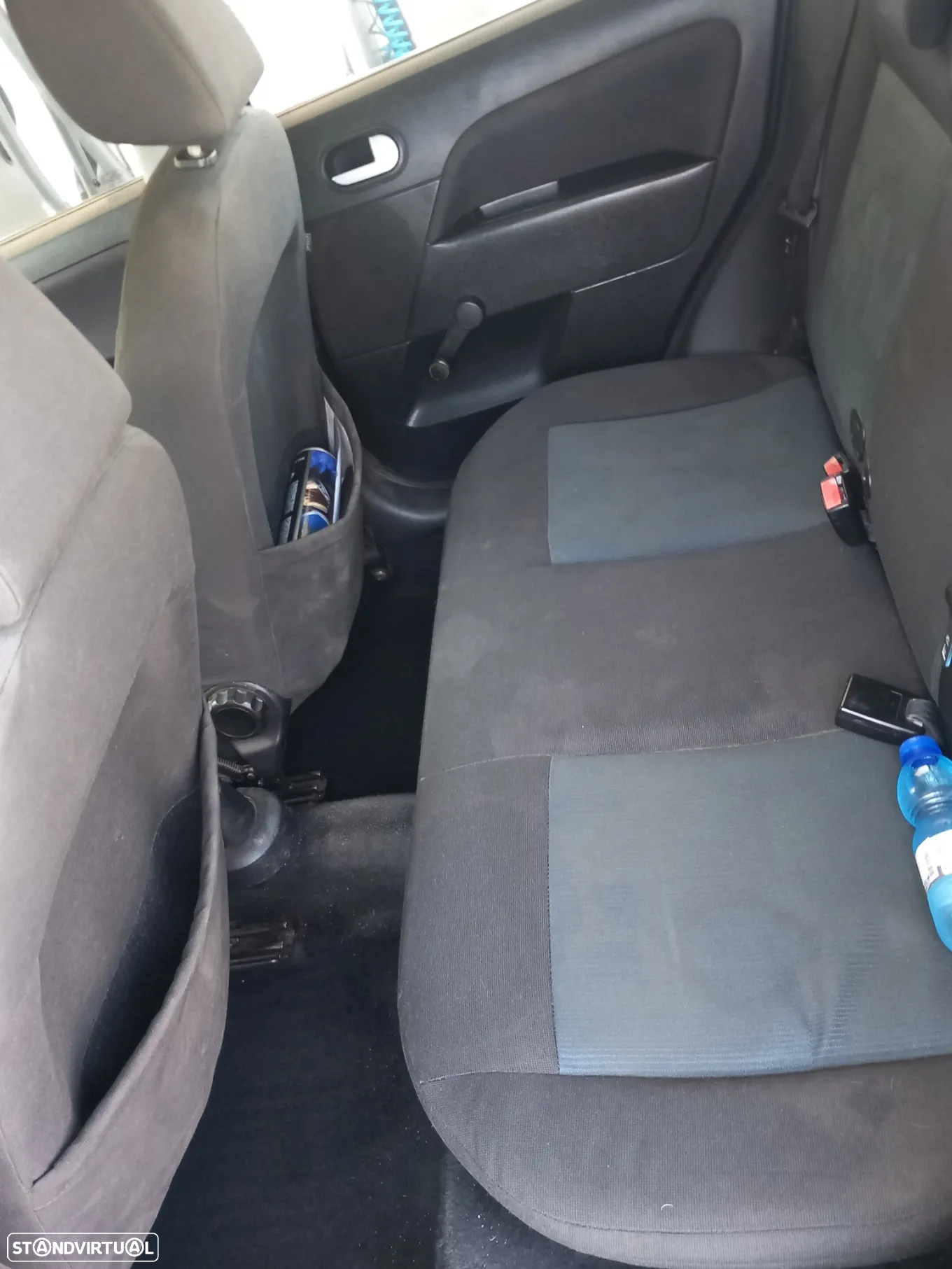 Ford Fiesta - 6