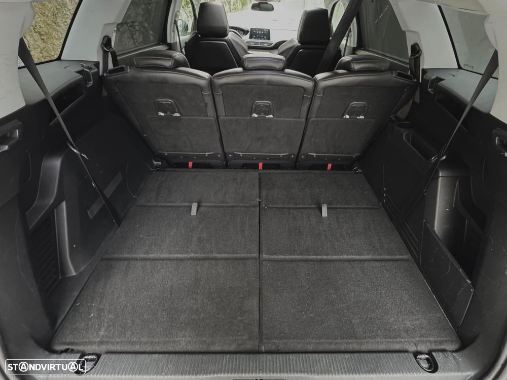 Peugeot 5008 1.2 PureTech Allure Grip Control EAT6 - 55