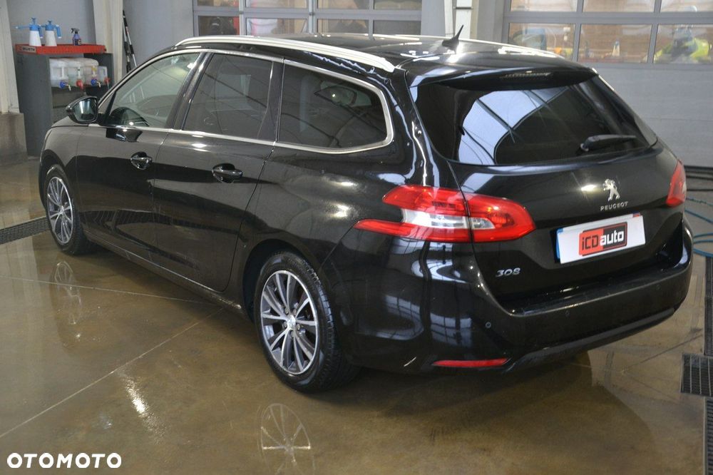 Peugeot 308 - 5