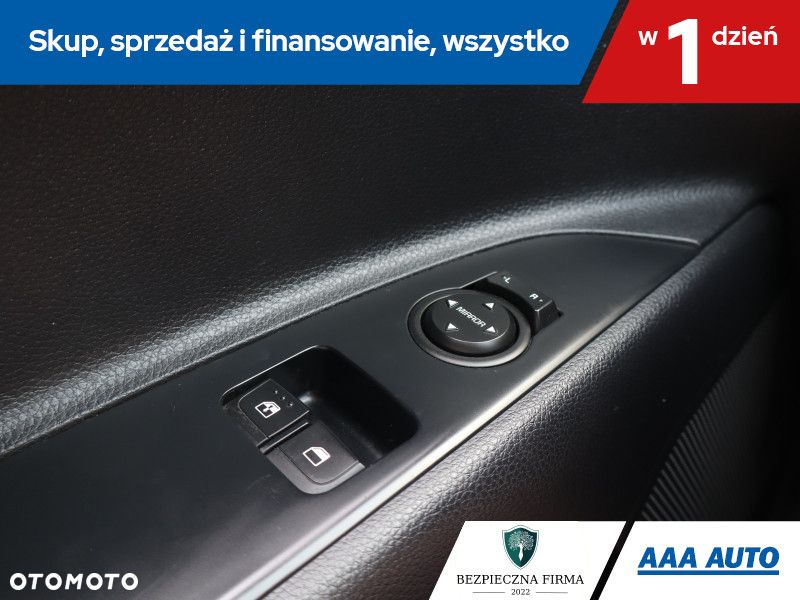 Kia Rio - 17