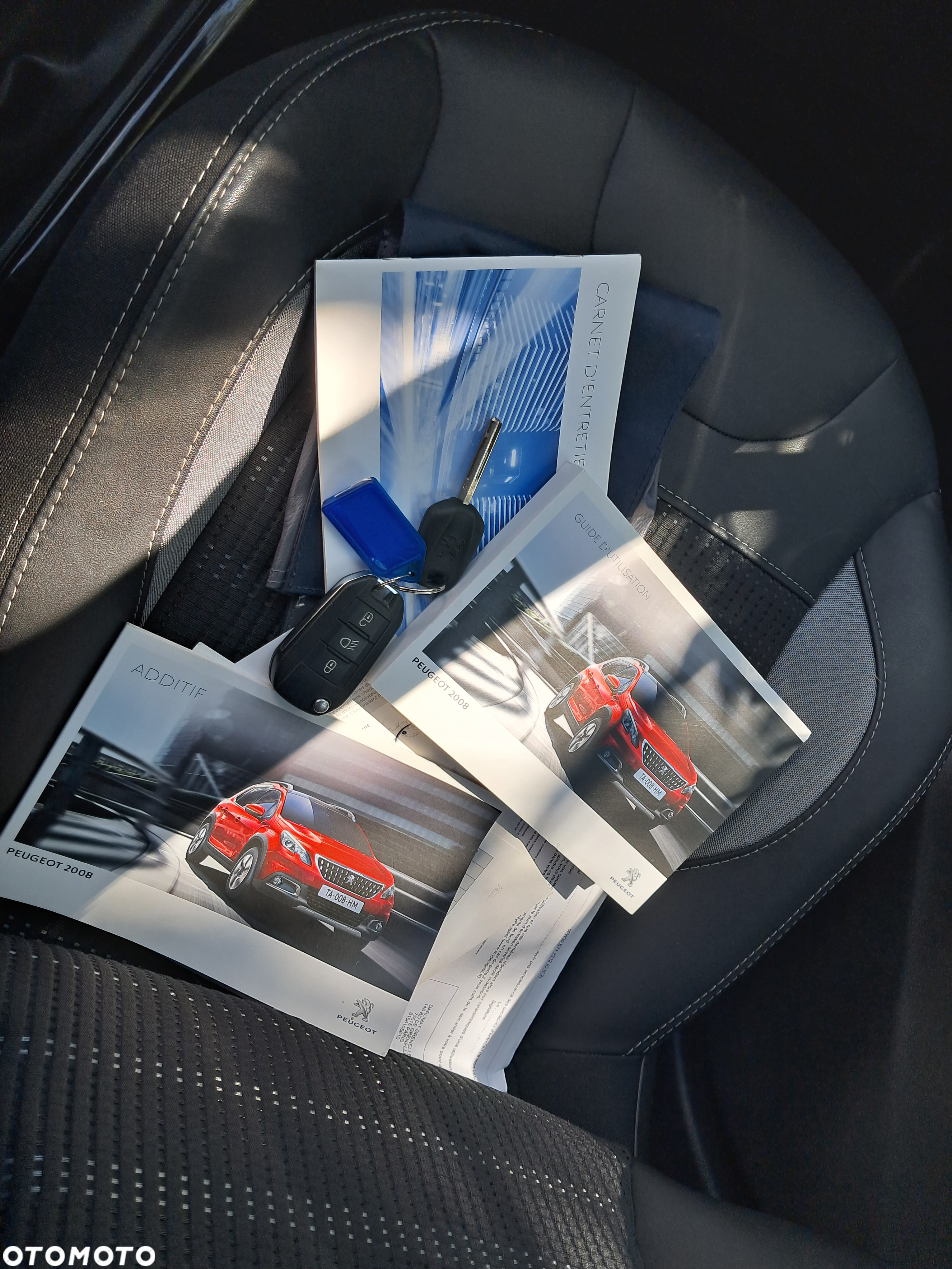 Peugeot 2008 PureTech 130 Allure Pack - 20