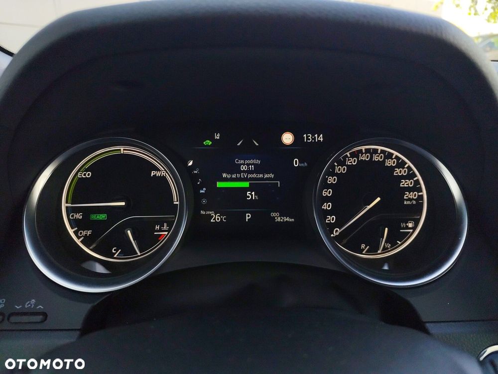 Toyota Camry 2.5 Hybrid Comfort CVT - 23
