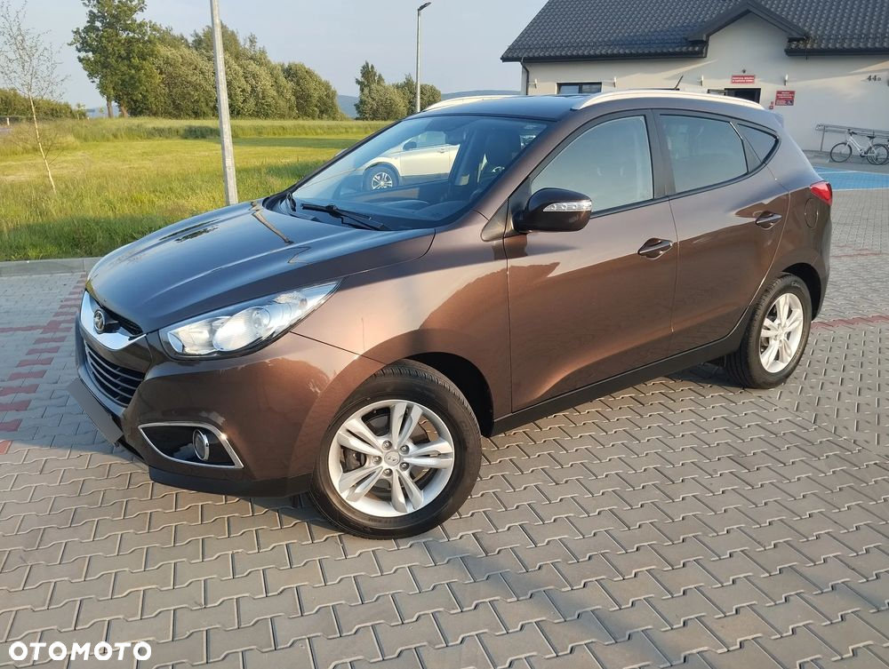 Hyundai ix35 blue 1.6 2WD Finale Gold - 3