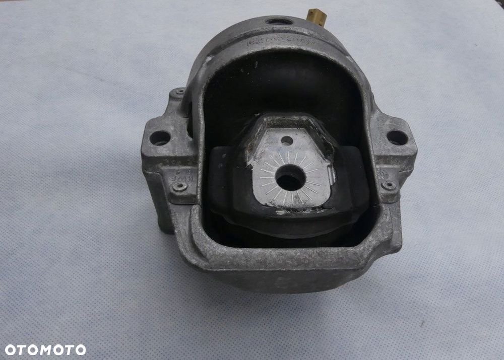 dw audi a6 c7 lift poduszka silnika 8r0199381b - 1