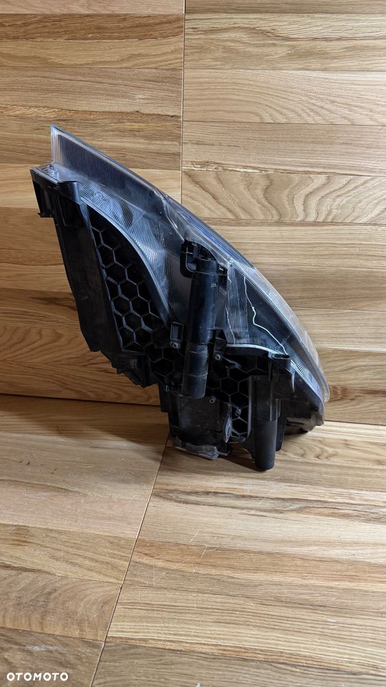 LAMPA LEWA SKODA SUPERB 3T1941015H - 6