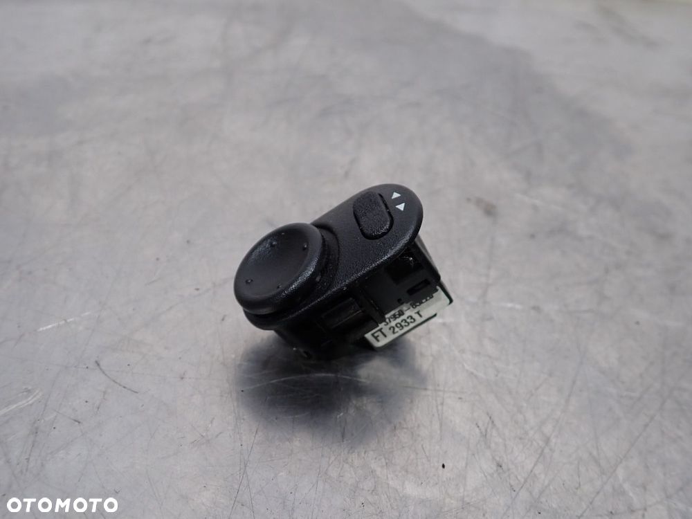 PRZEŁĄCZNIK REGULACJI LUSTEREK SUBARU JUSTY G3X 37950-83E20 - 2