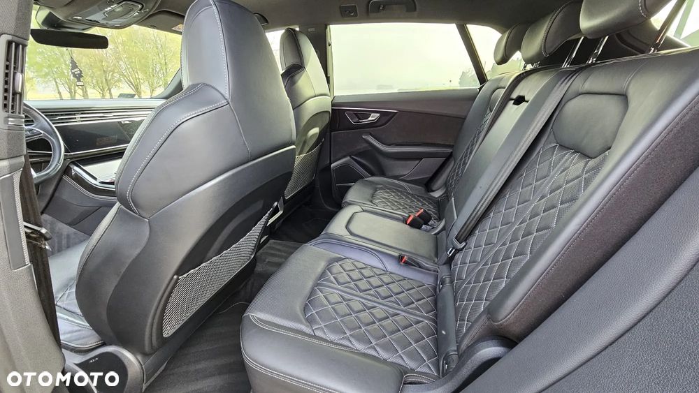 Audi SQ8 - 13