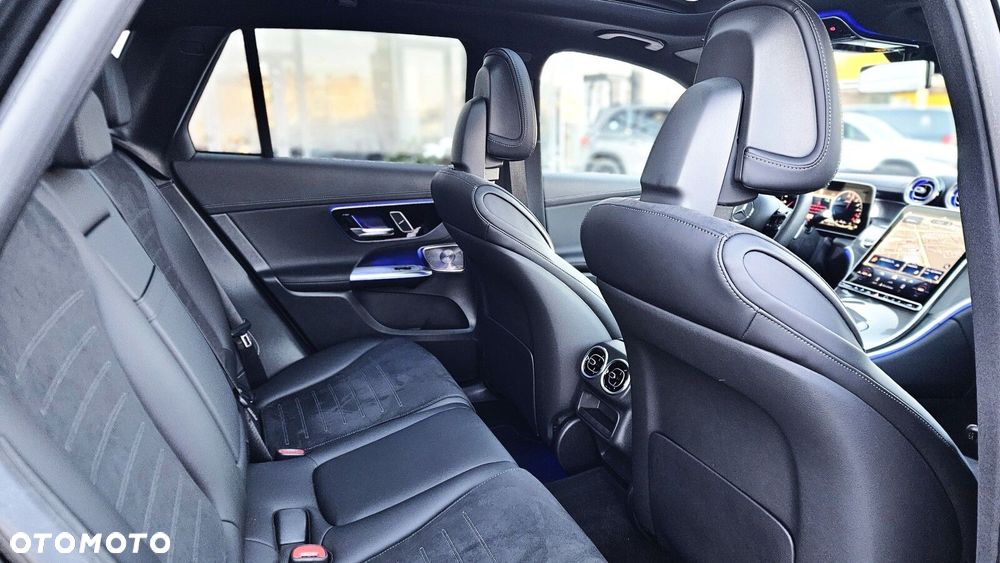 Mercedes-Benz GLC - 14