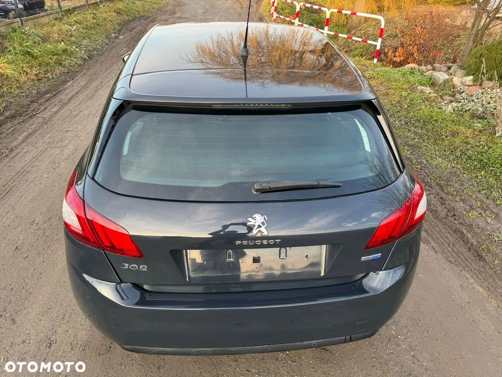 Peugeot 308 - 6