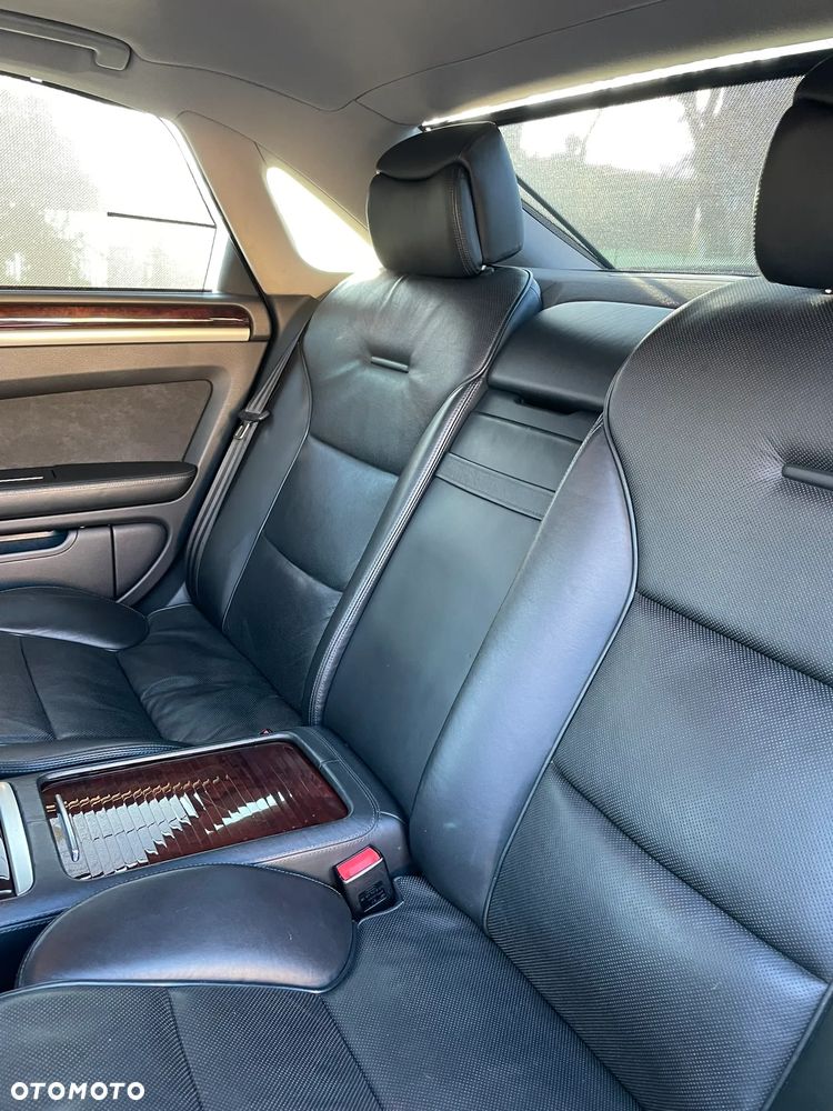 Audi A8 4.2 TDI DPF quattro Langversion - 16