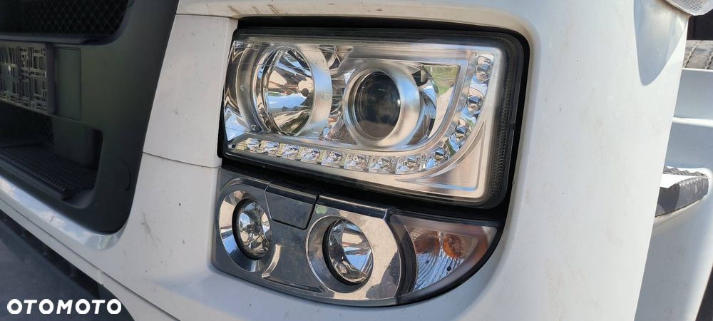 LAMPA LEWA PRZÓD IVECO STRALIS AS440ST/P LNG LED - 5