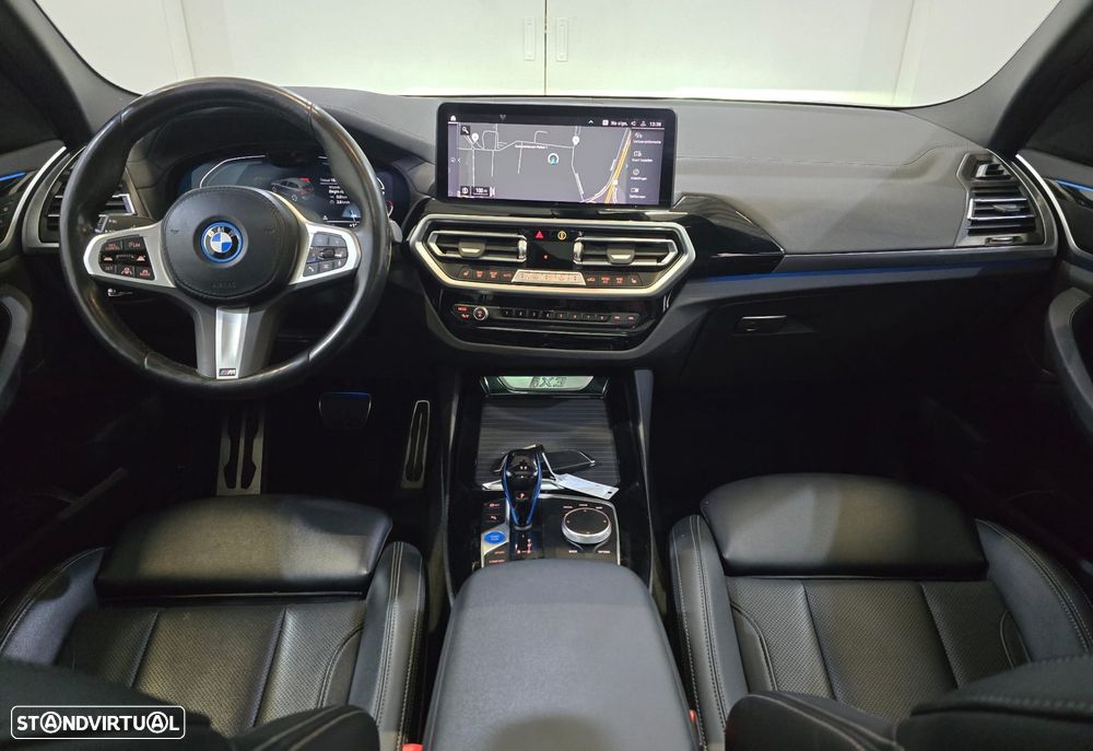 BMW iX3 - 9