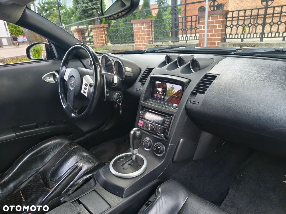 Nissan 350 Z - 19