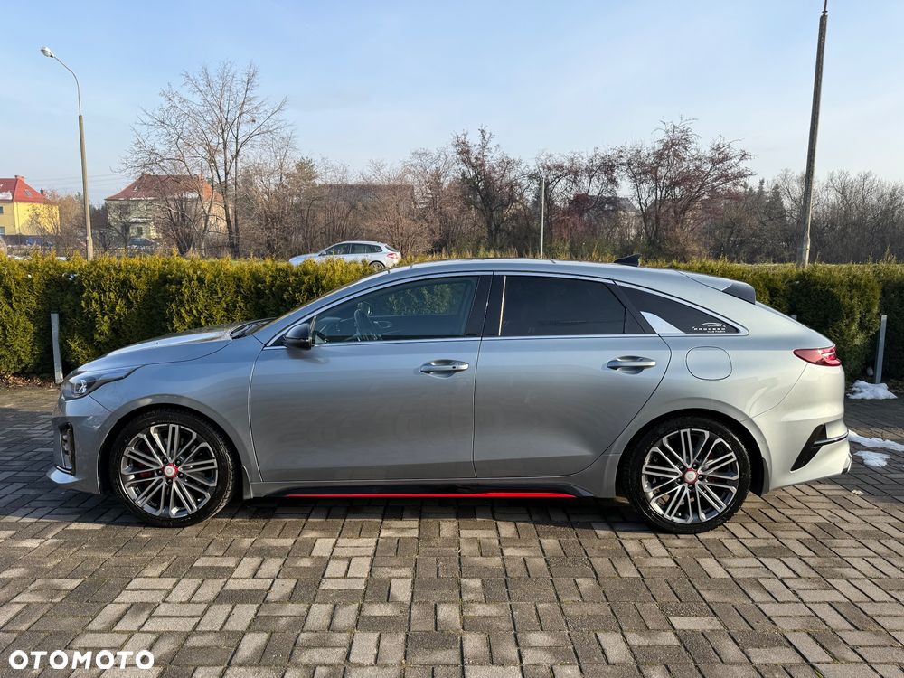 Kia ProCeed - 5