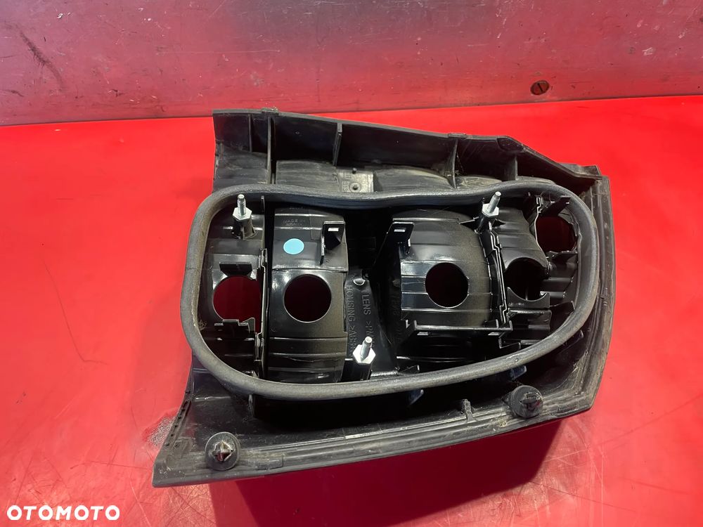 LAMPA TYŁ LEWA VECTRA C - 3