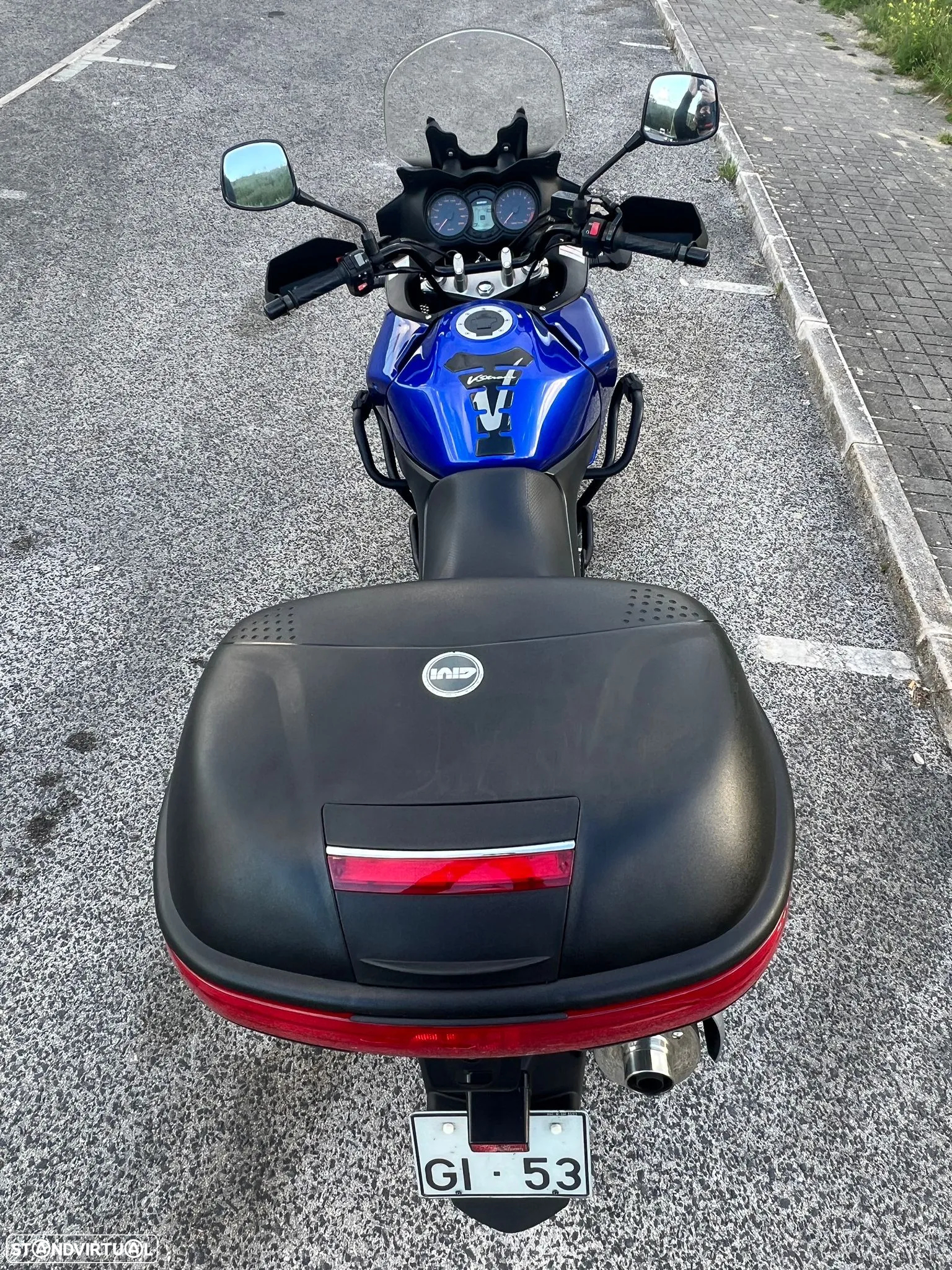 Suzuki DL - 11
