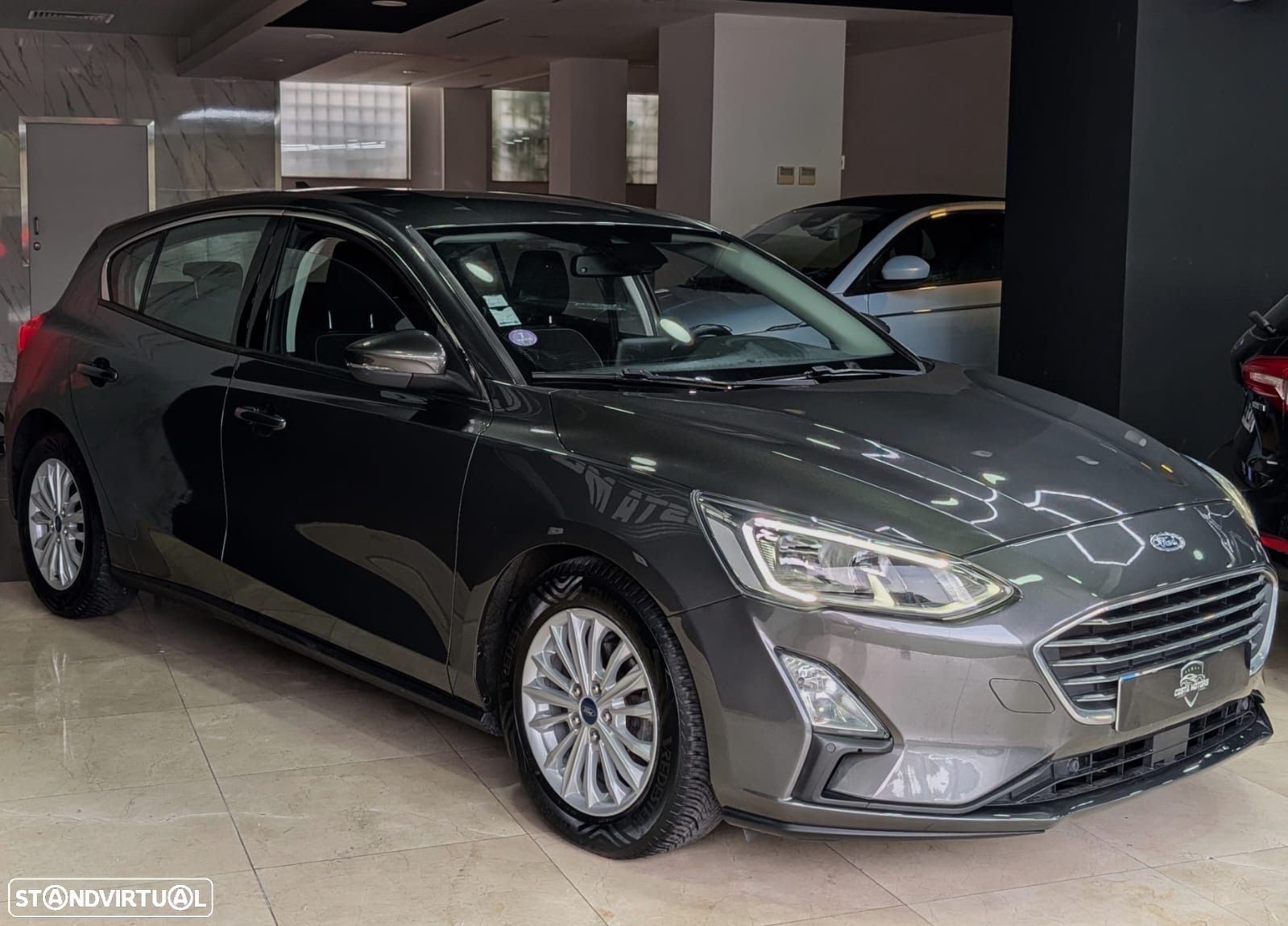 Ford Focus 1.0 EcoBoost Business Aut. - 1
