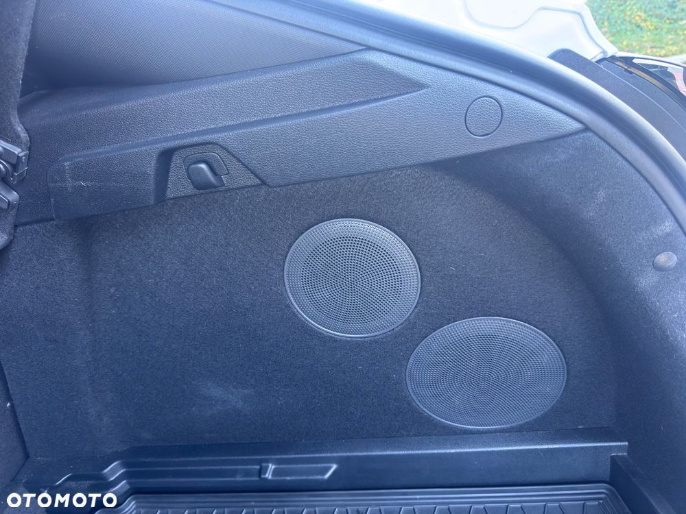 Kia XCeed 1.5 T-GDI OPF DCT7 GT-LINE - 14