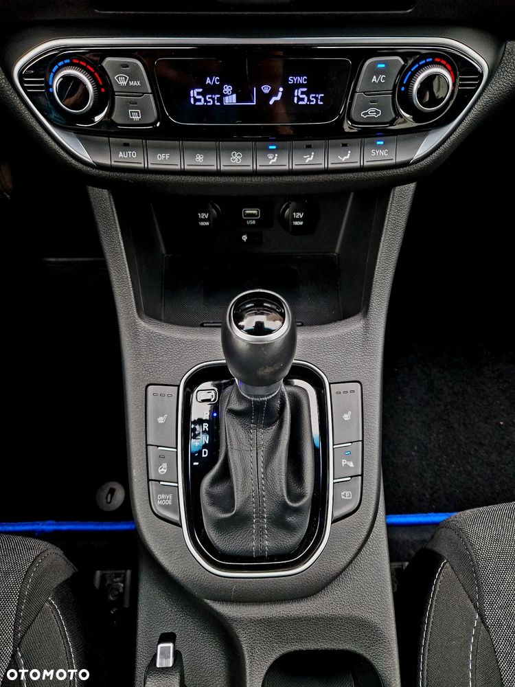 Hyundai i30 - 22