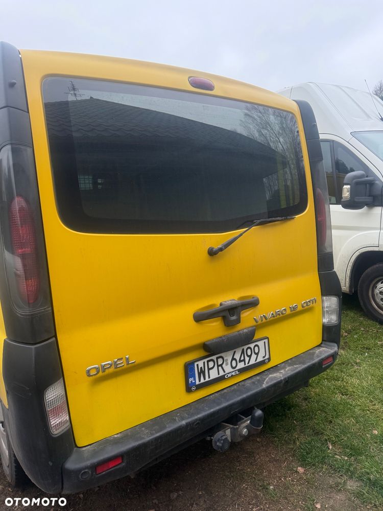 Opel Vivaro - 8