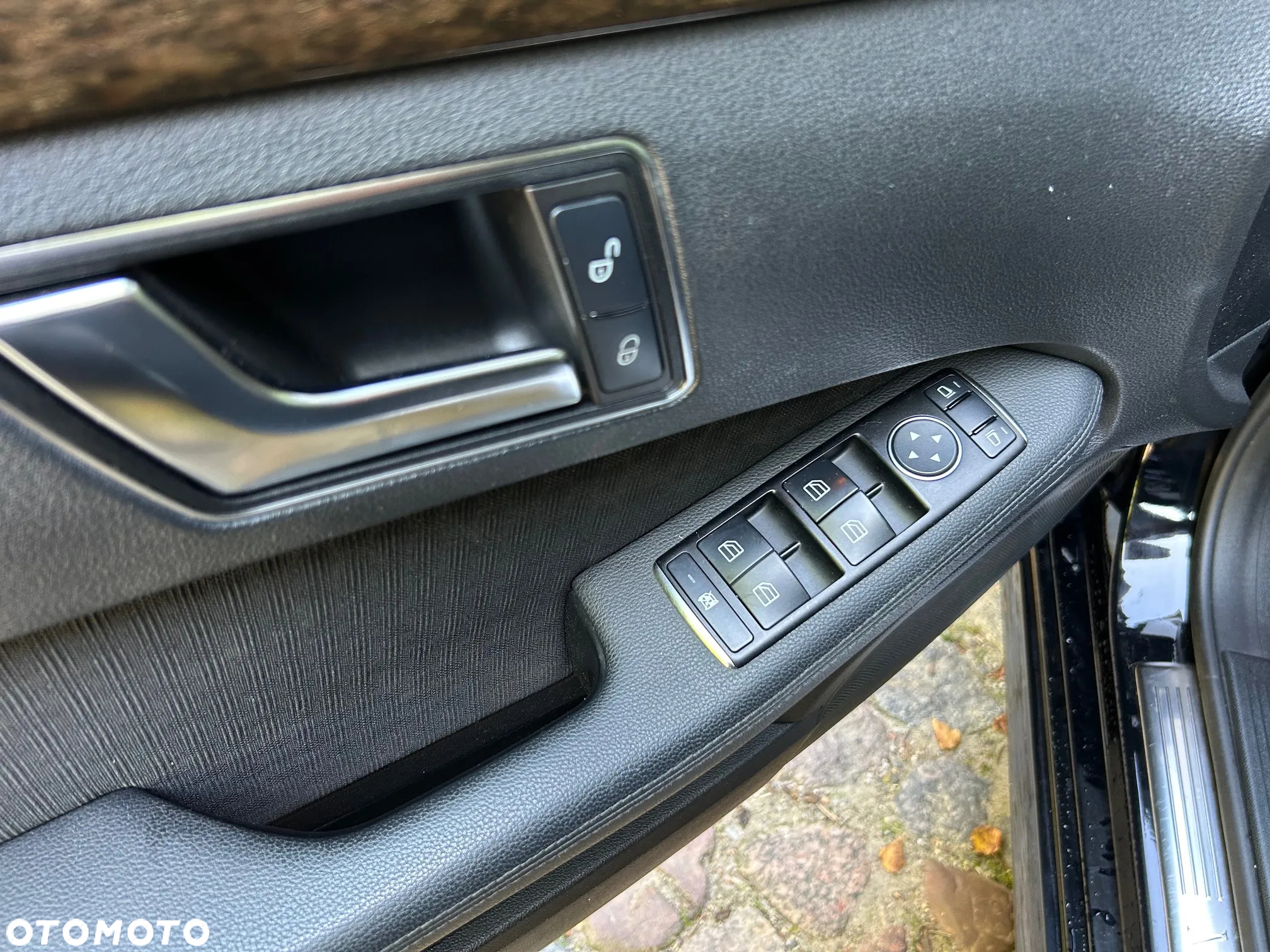 Mercedes-Benz Klasa E 220 T CDI 7G-TRONIC Avantgarde - 12