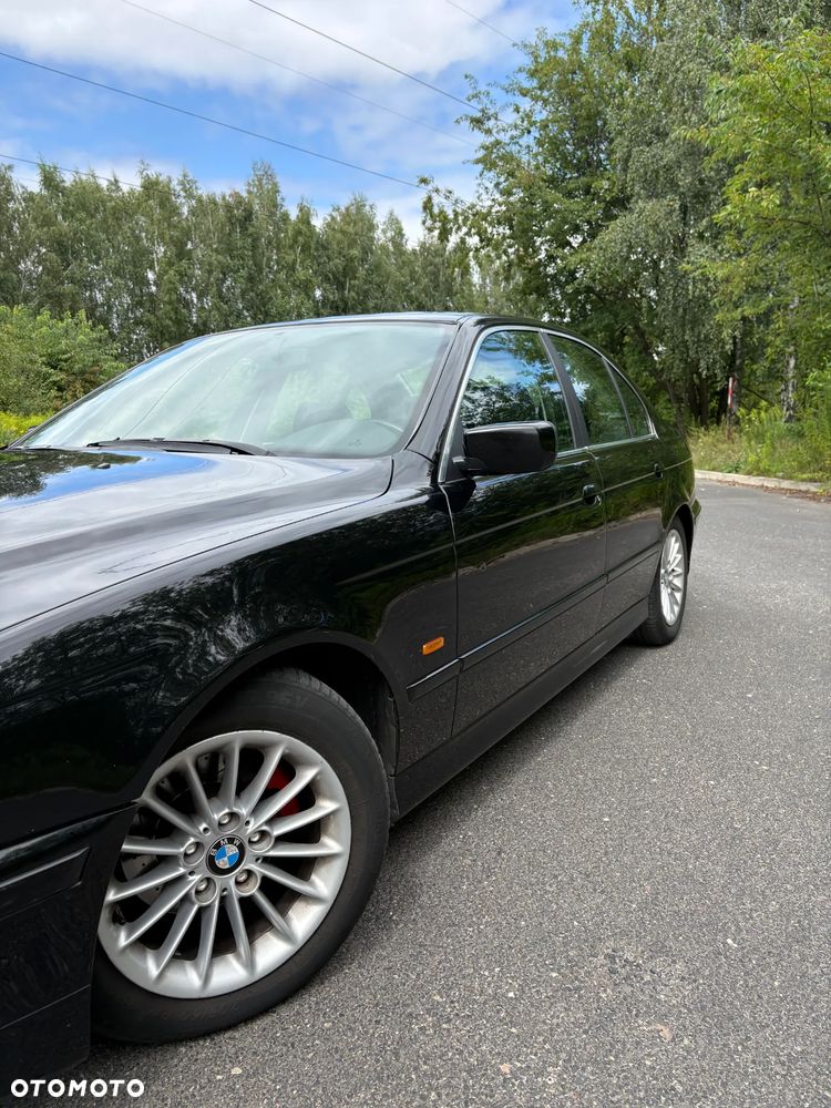 BMW Seria 5 - 13