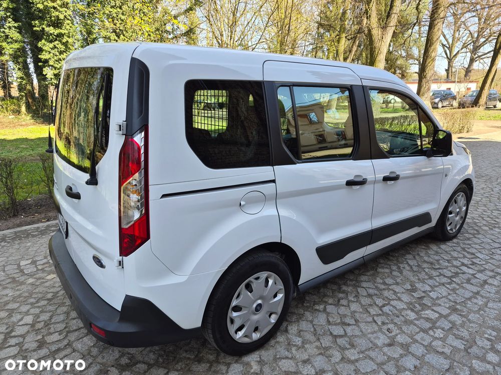 Ford Transit Connect - 11