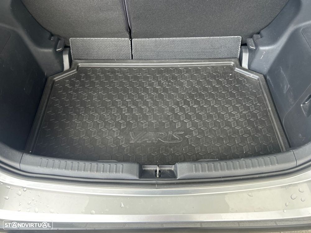 Toyota Yaris - 16
