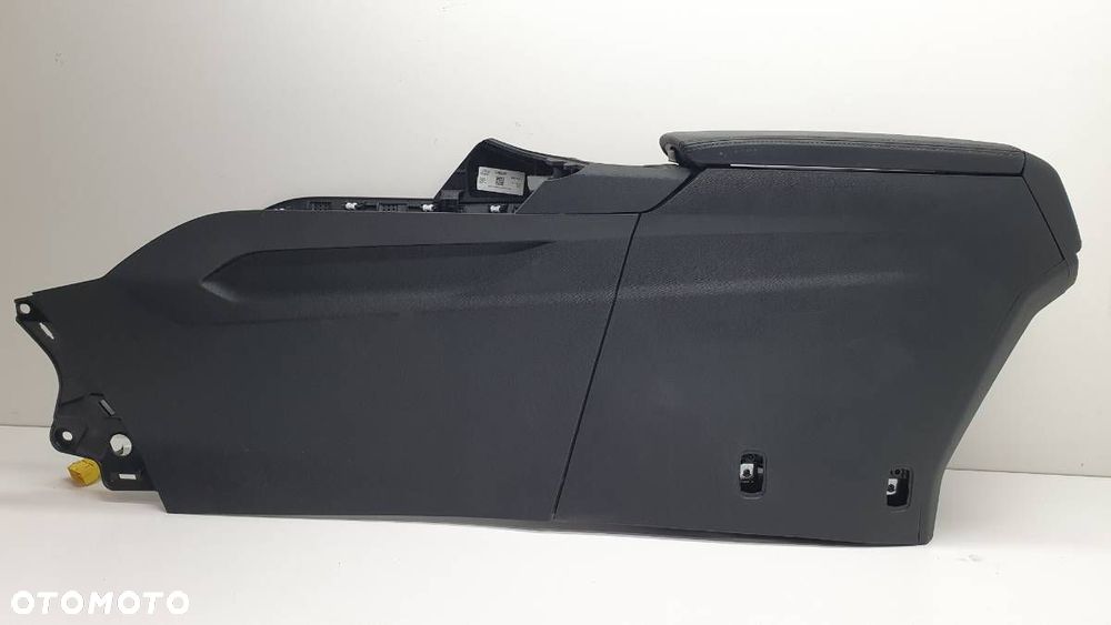 TUNEL ŚRODKOWY PEUGEOT 5008 II 2019 EUROPA - 4