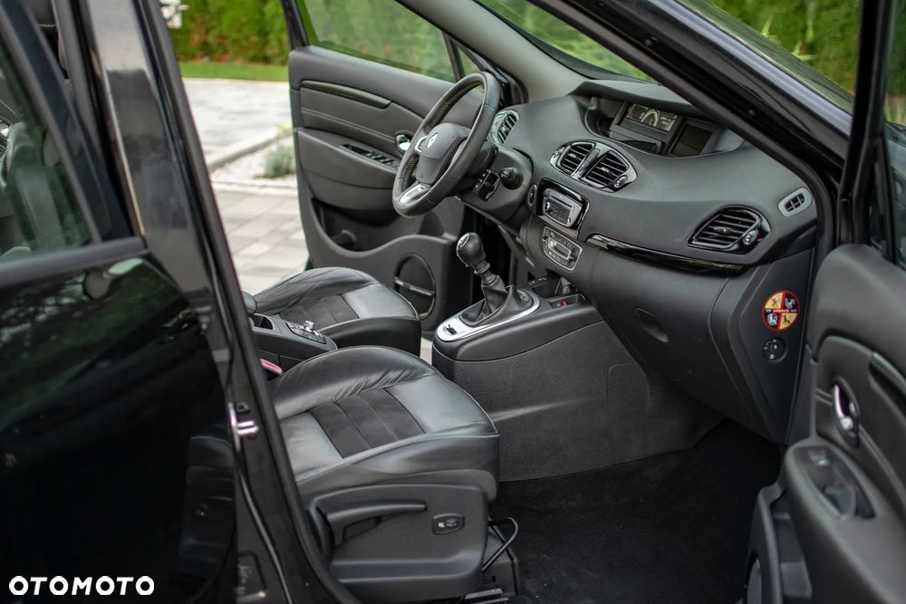 Renault Grand Scenic 1.6 16V 110 Dynamique - 36