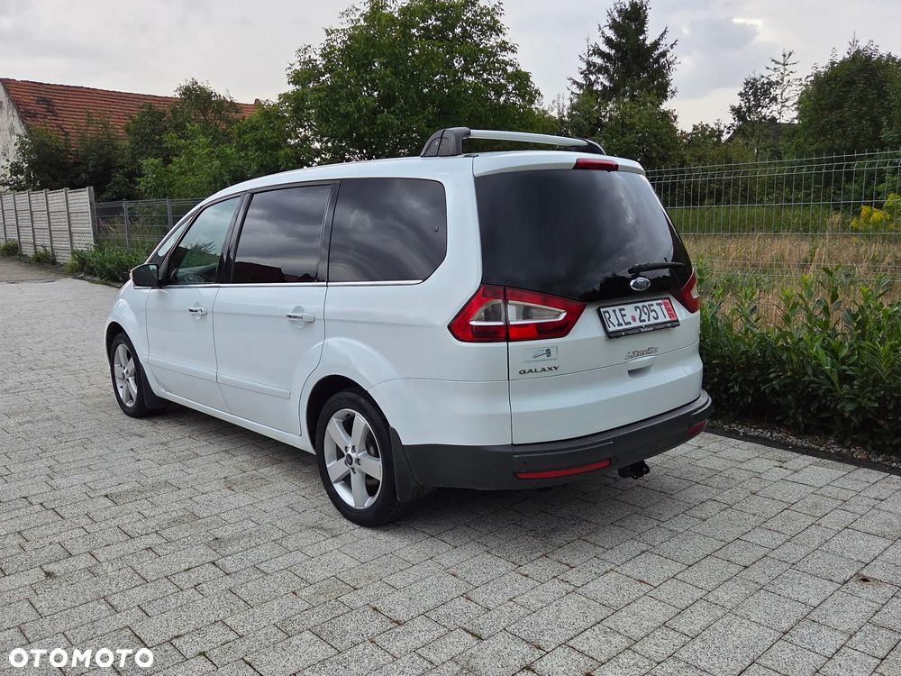 Ford Galaxy 2.0 TDCi Titanium - 4