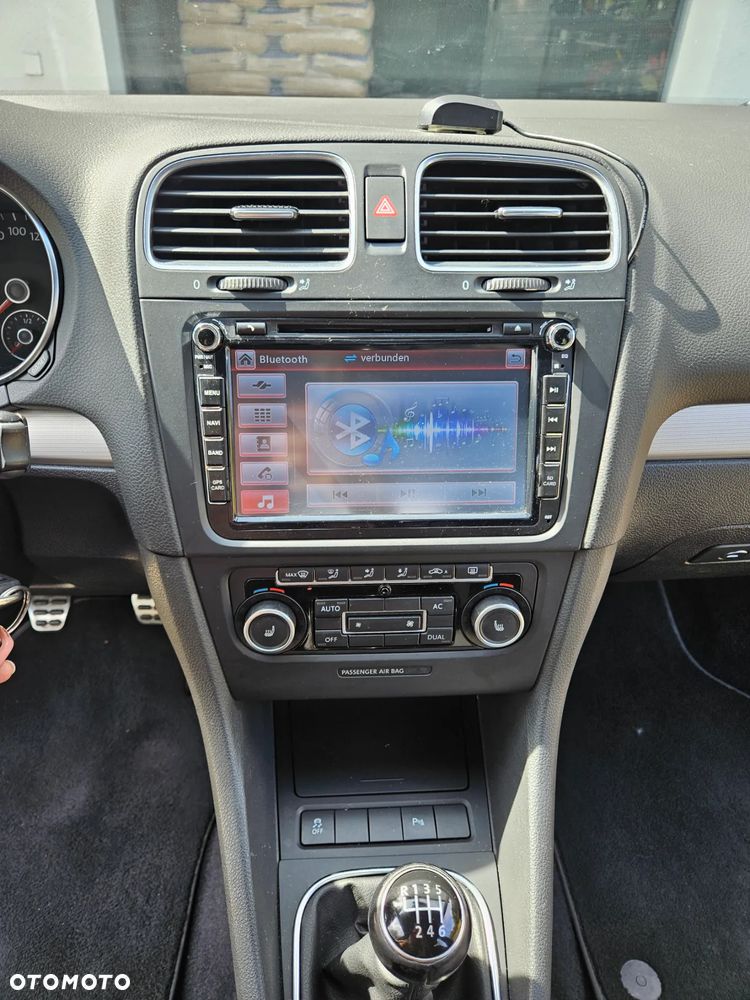 Volkswagen Golf - 12