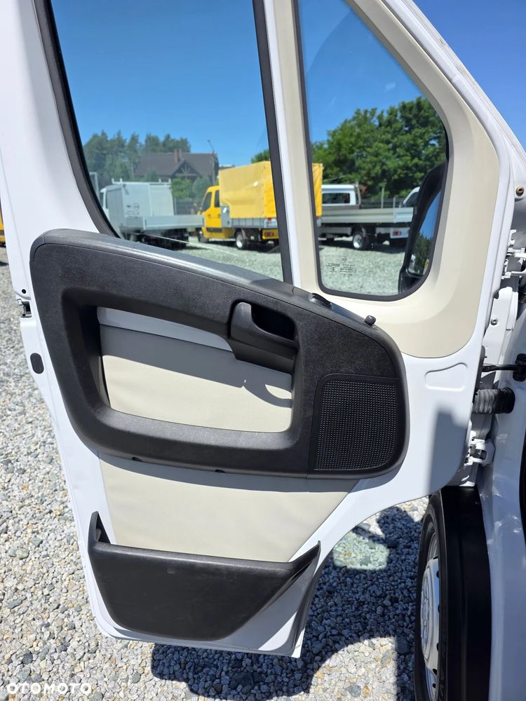 Fiat DUCATO 2,3 MJT 150 KONNY KONTENER 4,2M WINDA KLIMA KAMERA MAX 16 KOŁA 264TKM PRZEBIEGU GWARANCJA - 16