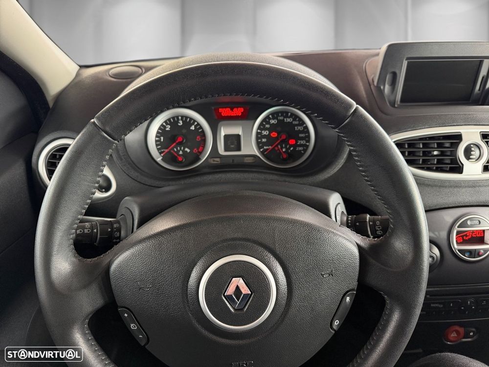 Renault Clio 1.5 dCi 90 FAP TomTom Edition - 6